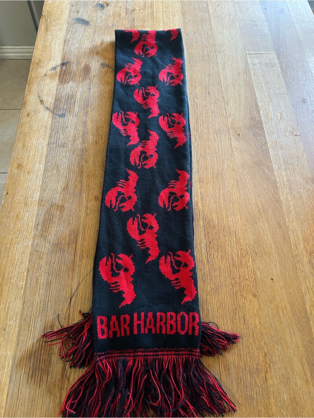 Black & Red Lobster Knit Scarf